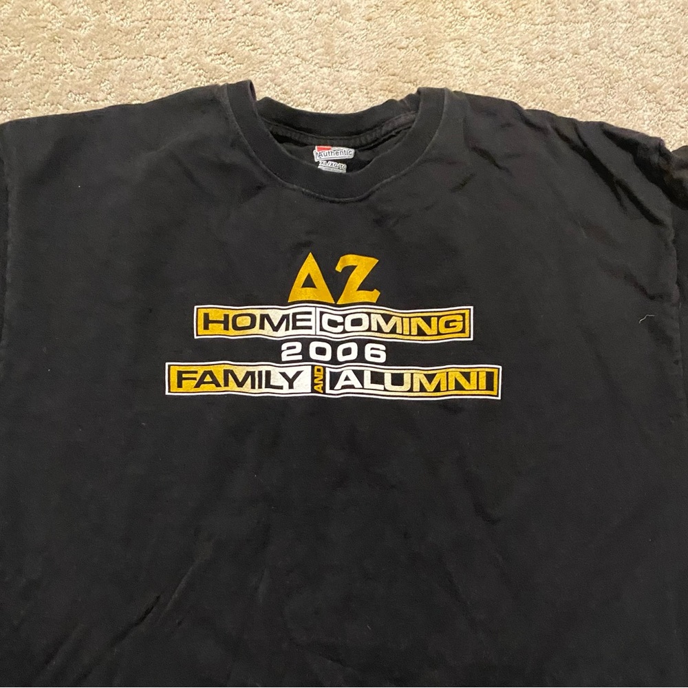 Delta Zeta short sleeve t-shirt ... perfect to add to your collection!